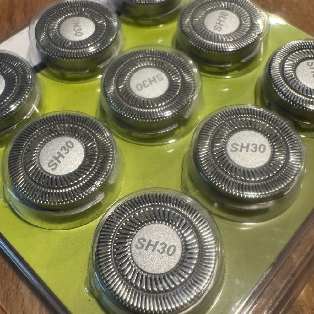 Shaver Heads SH30 Replacement Philips Norelco Razor Mens Shaving NWT - Picture 3 of 5